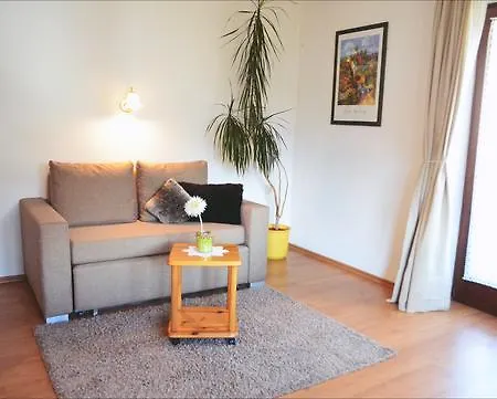 Bettina Apartment *
